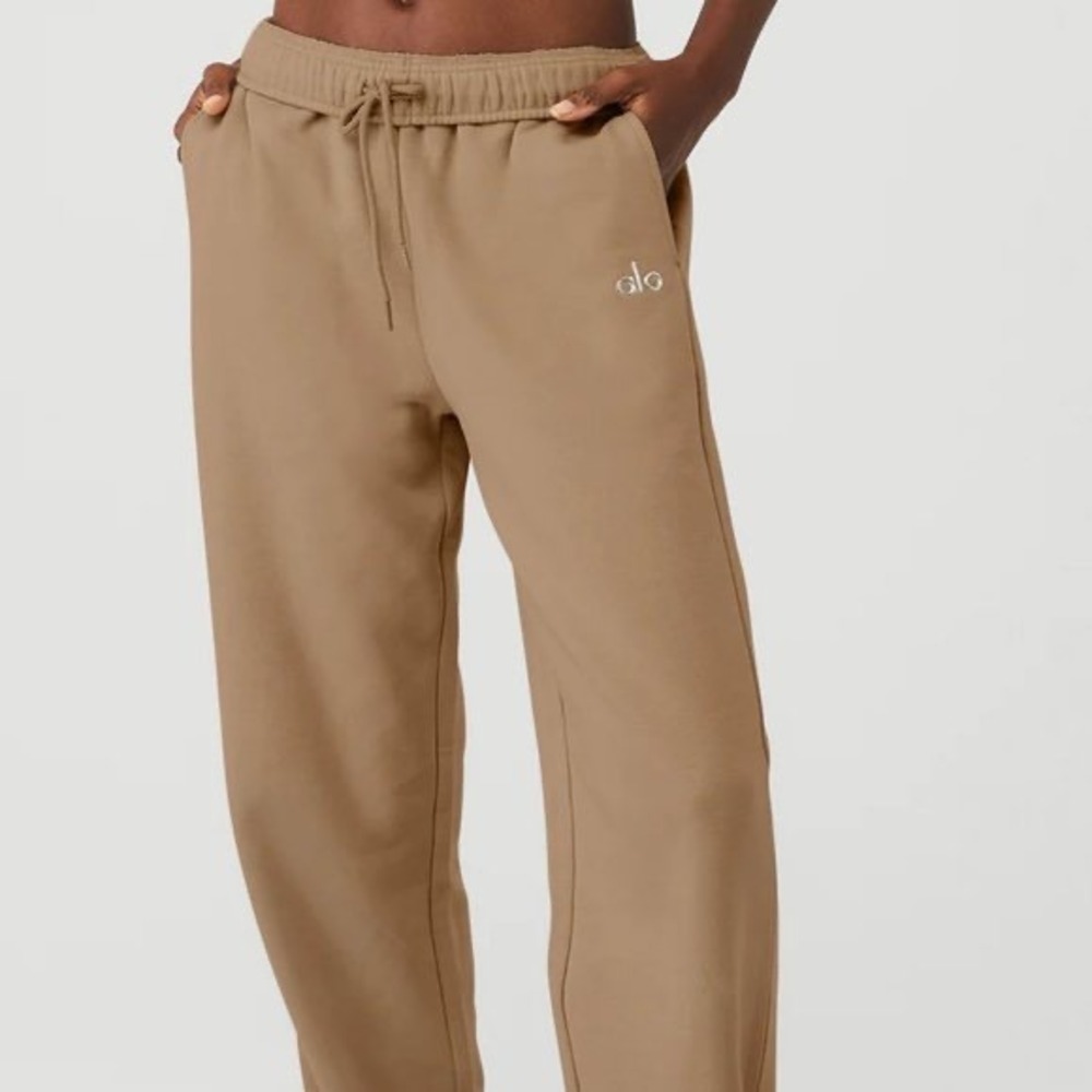 Alo Yoga Accolade Straight Leg Sweatpants Tan Brown Large W0456R